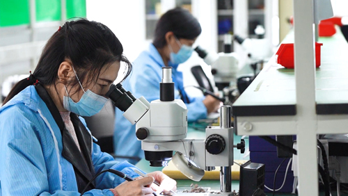 天津大学原党委书记情系校友企业：探访爱可声，见证国产助听器品牌力量